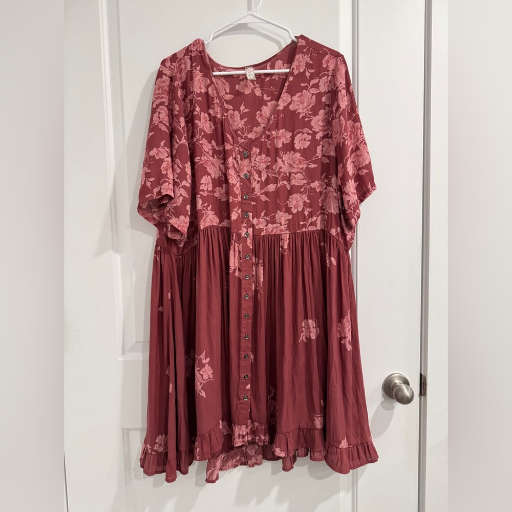 FREE PEOPLE Road Trip Dress Red. Short Sleeve. Oversized fit. Size XS